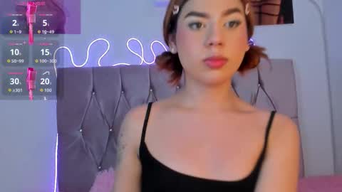 Snapshot of ashley_piinkk chatting on September 23, 3:17 pm Ashley online show from September 23, 3:17 pm