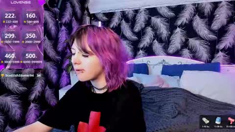 Ashley online show from March 30, 9:15 pm