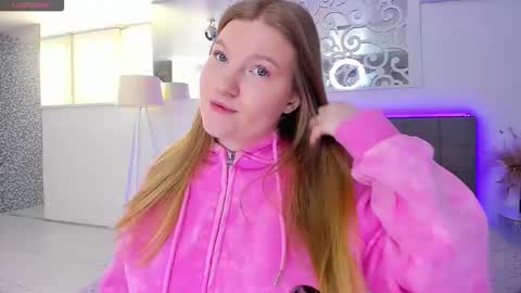 AshleyJonse online show from March 8, 6:06 am