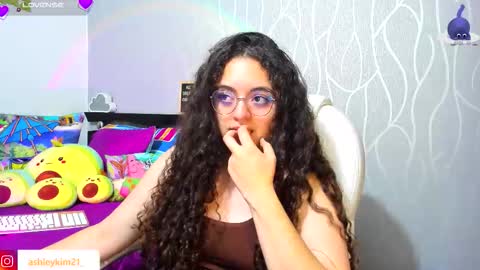 .. Ashley .. online show from December 20, 1:56 am