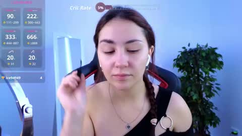 Snapshot of ashleyskott chatting on September 23, 7:57 am Ashley online show from September 23, 7:57 am