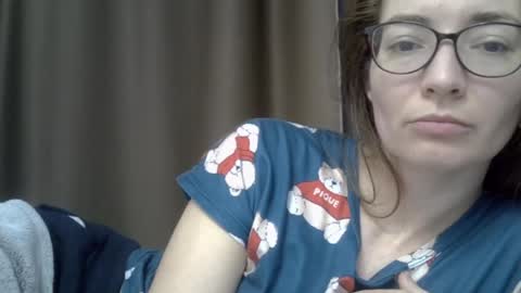 Ashley online show from February 3, 6:33 am