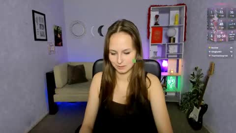 Ashli  online show from April 30, 5:40 pm