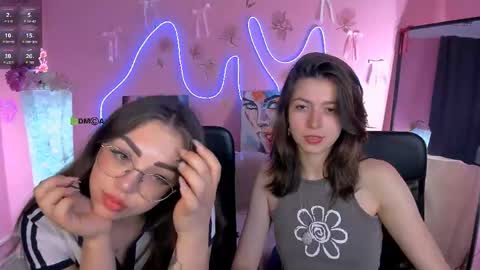 Ashli  online show from May 23, 11:34 pm