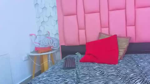 ashlleyray online show from March 26, 8:58 pm