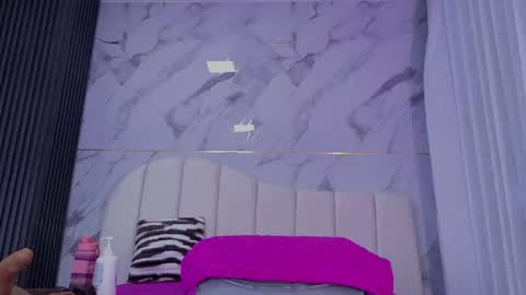 Ashly online show from July 28, 12:01 pm