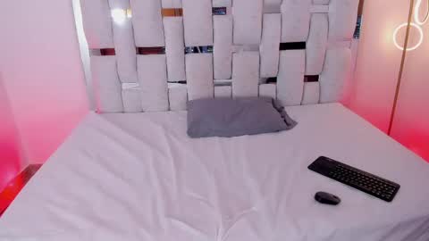 Ashly online show from June 5, 2:11 pm