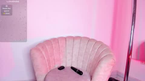 Snapshot of ashlycarteer chatting on September 29, 7:24 pm online show from September 29, 7:24 pm