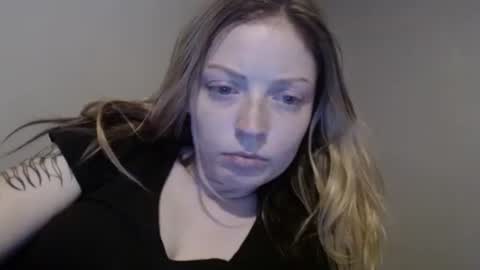 ashlynn5716 online show from October 5, 3:26 am