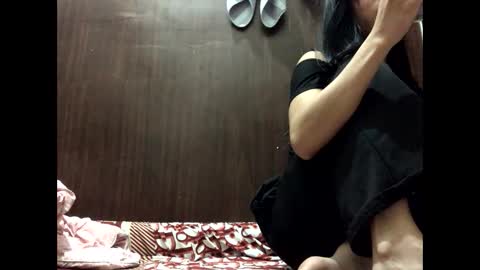 Snapshot of asian_aki chatting on October 27, 5:02 pm Marj online show from October 27, 5:02 pm