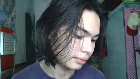 asian_babyboi online show from May 1, 2:38 am