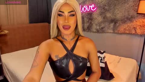 Snapshot of asian_cumsawyer chatting on October 21, 4:32 pm bigload CUM take me private show or passwordshow online show from October 21, 4:32 pm