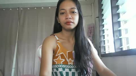 asian_trish online show from February 28, 11:42 pm