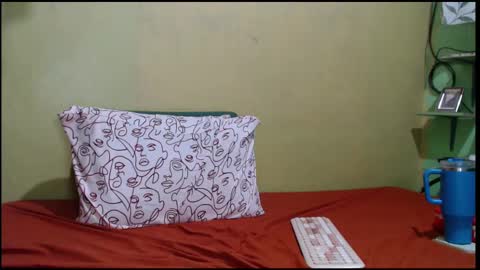 Snapshot of asianmhay24 chatting on January 25, 6:34 am Mhay online show from January 25, 6:34 am