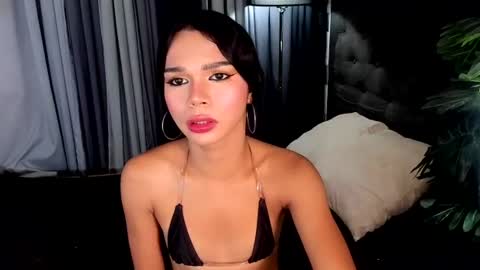 asianpetiteprincess online show from June 11, 9:29 am