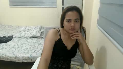 asianprettymay online show from October 8, 1:50 pm