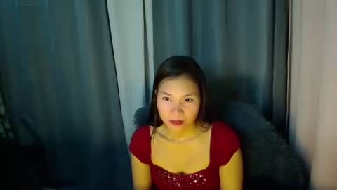 Snapshot of asiansluttyxx chatting on January 6, 6:36 am JEAN online show from January 6, 6:36 am
