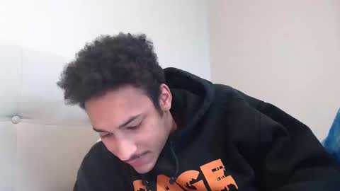 Snapshot of asimpsdream chatting on December 7, 4:09 pm asimpsdream online show from December 7, 4:09 pm