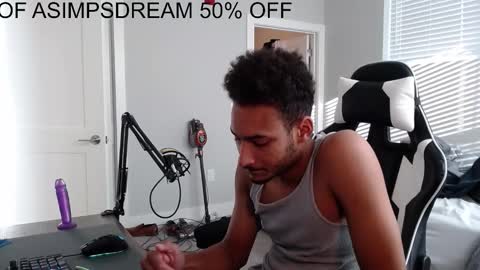 Snapshot of asimpsdream chatting on October 16, 1:33 pm asimpsdream online show from October 16, 1:33 pm