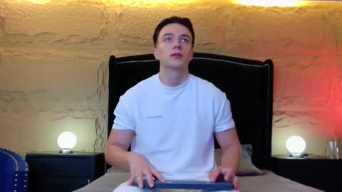 Aslan  online show from April 11, 3:55 am