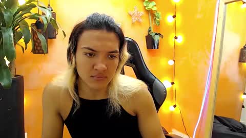 ASLY online show from January 27, 11:22 am