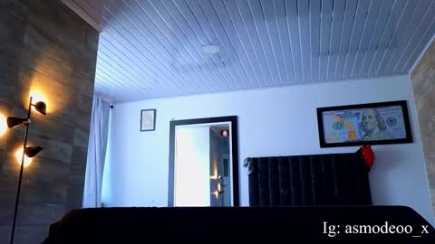 Snapshot of asmodeo_cox chatting on October 19, 2:11 pm Asmodeo - online show from October 19, 2:11 pm
