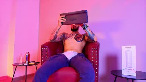 Snapshot of asmodeus_bael_ chatting on September 9, 2:00 am asmodeus bael online show from September 9, 2:00 am