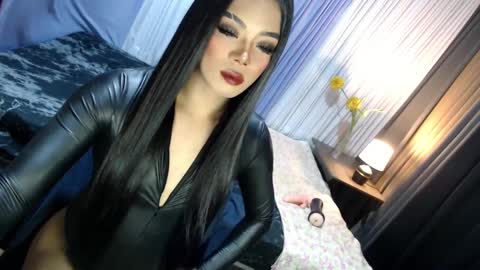 Snapshot of asmodeus_daughter chatting on March 11, 6:19 pm Margaux Miller online show from March 11, 6:19 pm