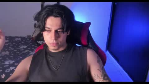 asmodeuszz online show from July 15, 1:55 am