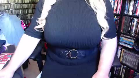 Aspen Vale online show from July 12, 1:36 pm