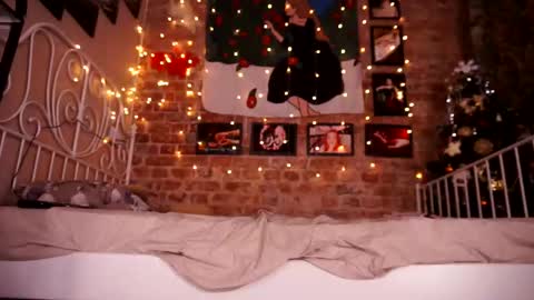 Eva online show from December 23, 2:07 am