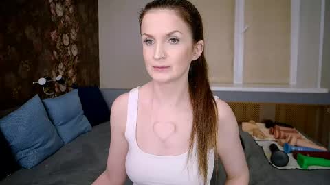 assprincesshot online show from April 12, 11:31 pm