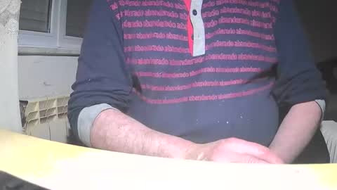 astelover online show from December 19, 11:33 pm