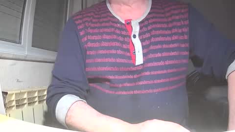 astelover online show from December 13, 8:37 pm