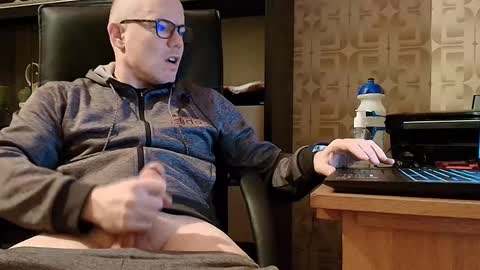 asterion51 online show from January 17, 5:33 pm