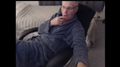 horny older online show from October 9, 5:40 pm