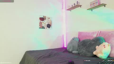 ATENEA MAKRI online show from February 17, 11:33 pm