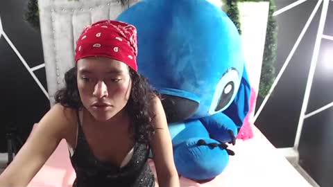 athenayoness online show from December 21, 4:36 pm