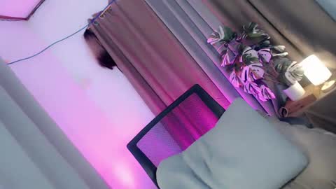 its me audrey online show from June 19, 2:01 pm