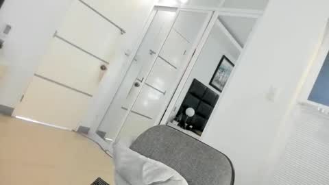 Audrey online show from December 1, 12:19 am