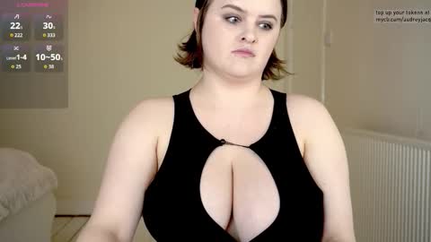 Audrey Jacq online show from November 8, 4:21 pm