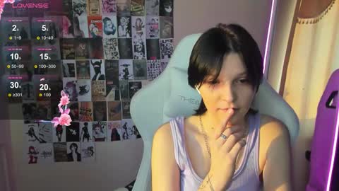 Audrey online show from October 25, 10:25 am