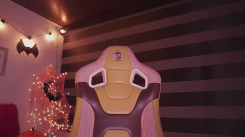 aura_rouss online show from October 30, 1:17 am