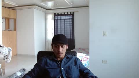 Aureliano online show from February 22, 9:50 pm