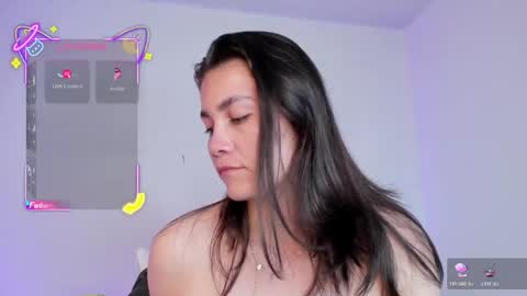 aurora_divine online show from May 6, 6:58 pm