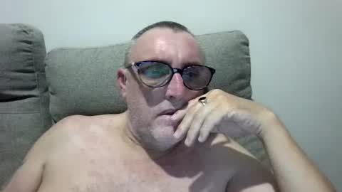 aussie_ozzie online show from July 5, 10:00 am