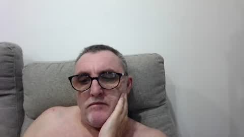 aussie_ozzie online show from July 30, 6:58 am