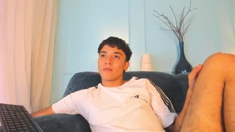 Austin online show from February 23, 9:00 am