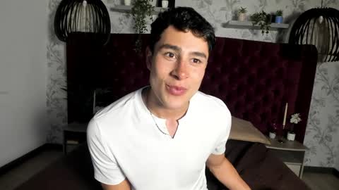 Austin  online show from April 5, 7:22 pm