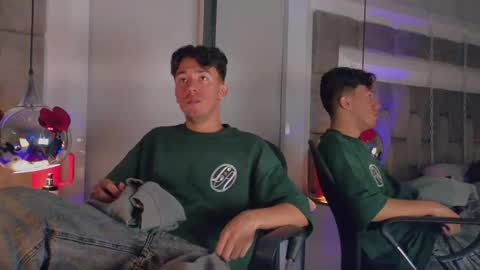 austinreeds online show from April 14, 2:20 pm